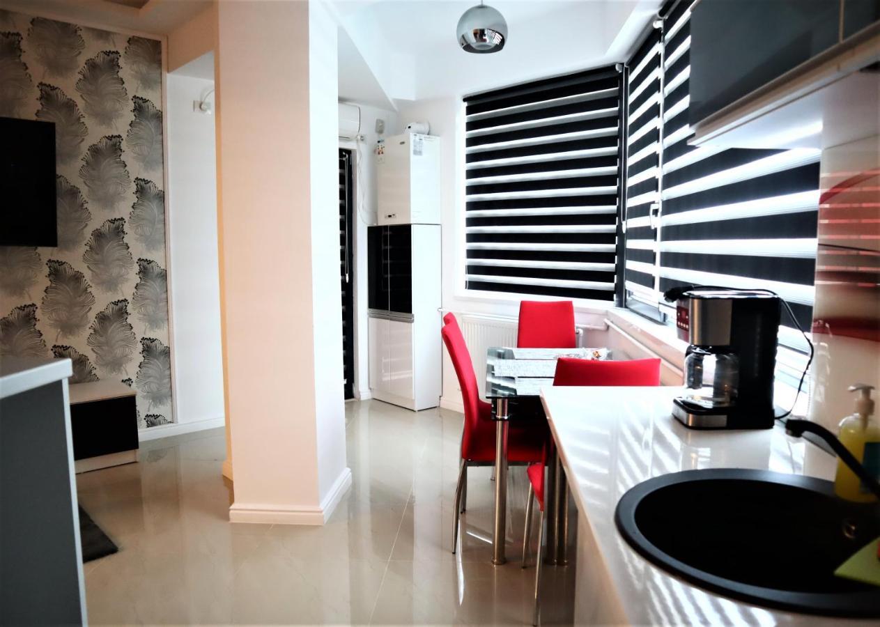 Thomas Luxury Apartment Năvodari Extérieur photo